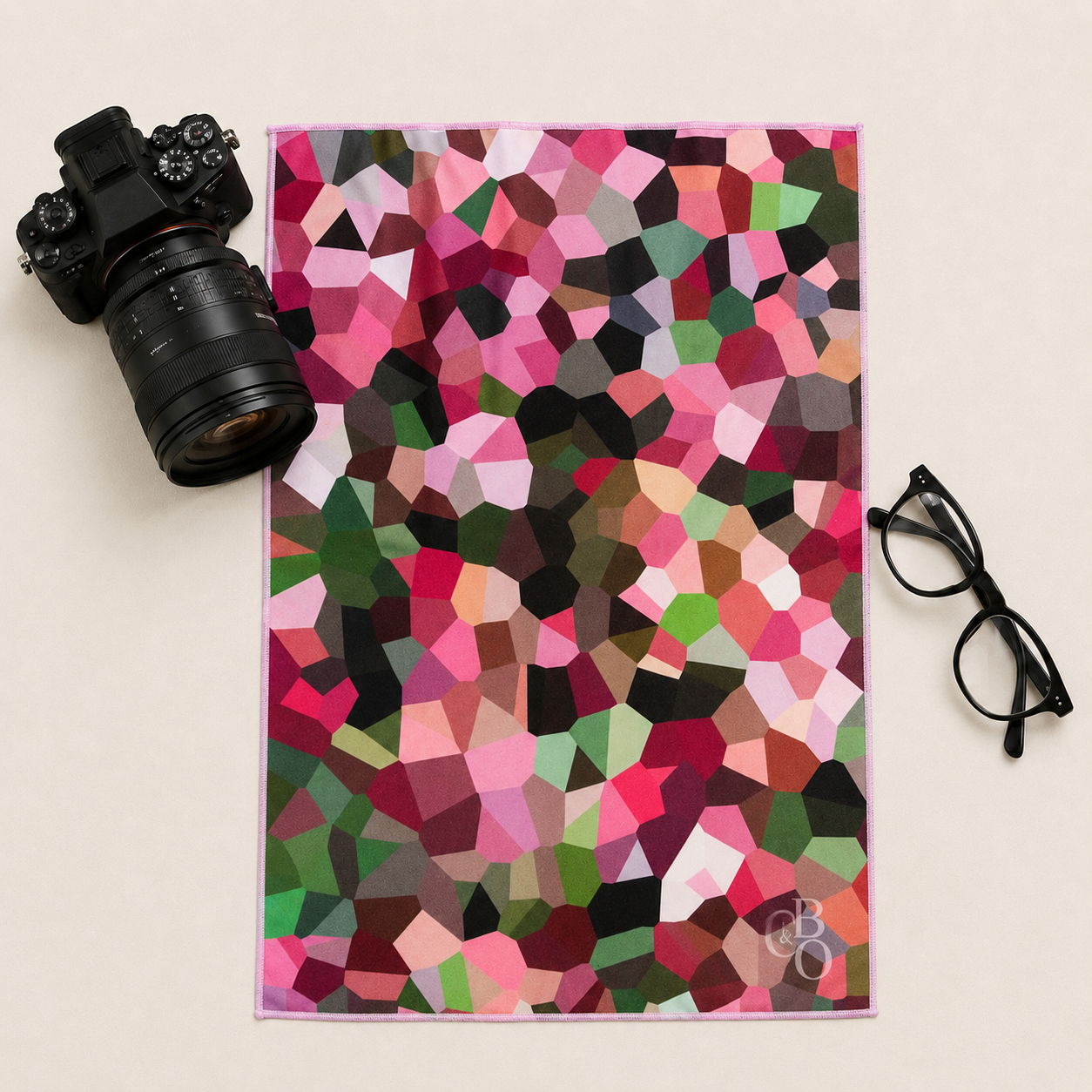 Maple oversized 43 by 30 centimetre optical-grade microfibre cloth